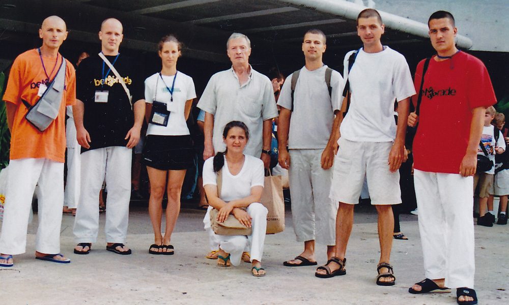 **SR** Učešće E.U.K.F. tima na Drugom svetskom karate i kobudo turniru, Okinava 2003. godine. **EN** Participation of the EUKF team at the Second karate and kobudo tournament, Okinawa, Japan, 2003.